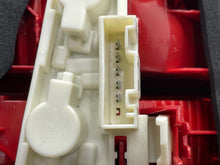 Load image into Gallery viewer, OUTER TAIL LIGHT LAMP 323i 325ci 325i 328i 330ci 330i 06-08 Right - NW558932
