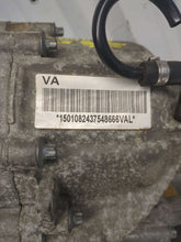 Load image into Gallery viewer, TRANSFER CASE BMW 530xi 528xi 328xi 332xi 2006 06 2007 07 2008 08 09 2010 10 - NW559206
