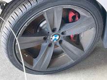 Load image into Gallery viewer, WHEEL RIM 323i 325ci 325i 328i 330ci 330i 330xi 335i 06-13 18x8 ALLOY - NW558563
