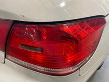 Load image into Gallery viewer, OUTER TAIL LIGHT LAMP BMW 328i 335i M3 07 08 09 10 Right - NW558474
