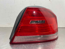 Load image into Gallery viewer, OUTER TAIL LIGHT LAMP BMW 328i 335i M3 07 08 09 10 Right - NW558474
