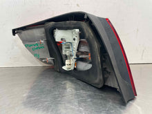 Load image into Gallery viewer, OUTER TAIL LIGHT LAMP BMW 328i 335i M3 07 08 09 10 Right - NW558474
