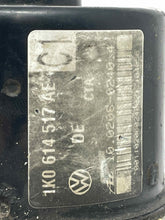 Load image into Gallery viewer, ABS PUMP Jetta Golf A3 Rabbit 2007 07 2008 08 09 10 - NW434905
