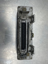Load image into Gallery viewer, ABS COMPUTER MERCEDES 300E 1990 1991 1992 1993 4MATIC - NW436423
