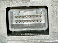 Load image into Gallery viewer, Transfer Case Computer Infiniti G35 2004 04 - NW31206
