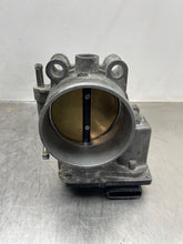 Load image into Gallery viewer, THROTTLE BODY Vanden Pl XF XFR XJ XJL XJR XK XKR 2010-2014 - NW437286
