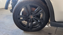 Load image into Gallery viewer, Wheel Rim  BMW X5M 2010 - NW362144
