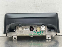 Load image into Gallery viewer, Info-Gps Screen  BMW M235I 2014 - NW559672
