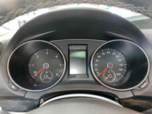 Load image into Gallery viewer, SPEEDOMETER CLUSTER Volkswagen VW Jetta Golf 2009 09 2010 10 11 12 13 2.0L - NW559063
