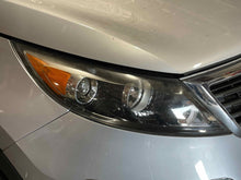 Load image into Gallery viewer, HEADLIGHT LAMP ASSEMBLY Sportage 2010 10 2011 11 2012 12 Right - NW558737
