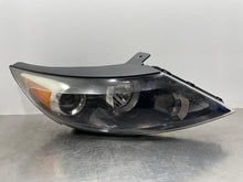 Load image into Gallery viewer, HEADLIGHT LAMP ASSEMBLY Sportage 2010 10 2011 11 2012 12 Right - NW558737
