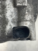 Load image into Gallery viewer, AC COMPRESSOR Volkswagen Beetle Jetta 2007 07 2008 08 2009 09 2010 10 - NW443254
