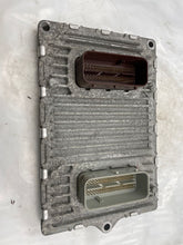 Load image into Gallery viewer, ECU ECM COMPUTER Dodge Avenger Mercedes-Benz 200 2011 11 - NW57971
