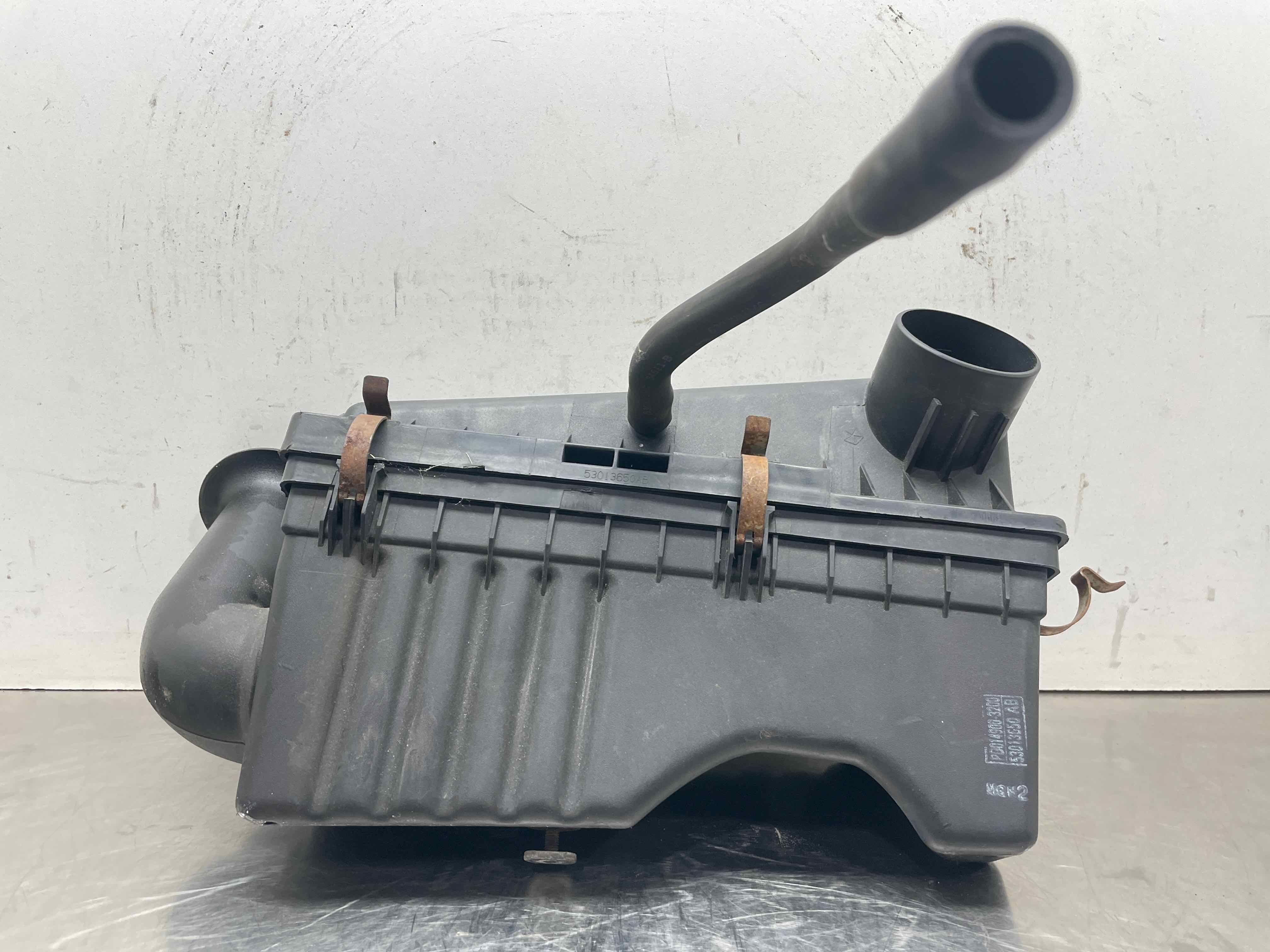 Long shot, but anyone near Sacramento have an OEM or CARB legal air box ...