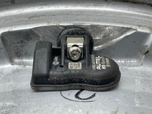 Load image into Gallery viewer, WHEEL Audi A6 2005 05 2006 06 2007 07 08 09 10 17x7.5 16 Spoke - NW560061
