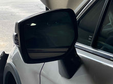 Load image into Gallery viewer, Side View Door Mirror Subaru Legacy 2016 - NW560088

