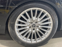 Load image into Gallery viewer, Wheel Rim Mercedes-Benz SL55 2011 - NW447520
