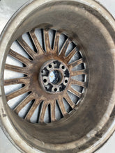 Load image into Gallery viewer, Wheel Rim Mercedes-Benz SL55 2011 - NW447521
