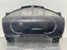 Load image into Gallery viewer, Speedometer Cluster Cadillac CTS 2017 - NW447404
