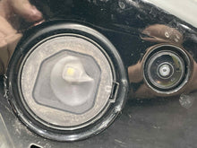 Load image into Gallery viewer, Side View Door Mirror Cadillac CTS 2017 - NW446971
