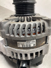 Load image into Gallery viewer, Alternator Cadillac CTS 2017 - NW446823
