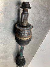 Load image into Gallery viewer, Axle Shaft Cadillac CTS 2017 - NW446830
