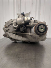 Load image into Gallery viewer, Transfer Case  SILVERADO 1500 PICKUP 2018 - NW560258
