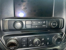 Load image into Gallery viewer, Radio  SILVERADO 1500 PICKUP 2018 - NW560360
