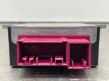 Load image into Gallery viewer, FUEL PUMP CONTROL MODULE COMPUTER 320i 328D 328i 328I GT 335i 09-17 - NW446913
