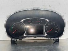 Load image into Gallery viewer, Speedometer Cluster Chevrolet Malibu 2017 - NW560489
