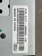 Load image into Gallery viewer, Info-Gps Screen Lincoln MKC 2015 - NW447195
