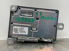 Load image into Gallery viewer, RADIO AMPLIFIER Chevrolet Malibu 2016 16 2017 17 - NW560232
