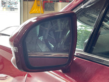 Load image into Gallery viewer, Side View Door Mirror Lincoln MKC 2015 - NW446975
