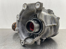 Load image into Gallery viewer, Transfer Case Lincoln MKC 2015 - NW447432
