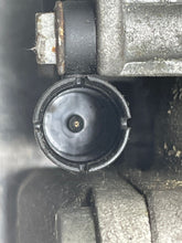 Load image into Gallery viewer, AC COMPRESSOR BMW 540i 740i 1998 98 99 00 01 - NW447605
