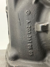 Load image into Gallery viewer, CARRIER ASSEMBLY E250 Van C230 C250 C300 C350 C63 E250D E300 08-16 AWD - NW447616
