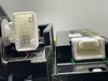 Load image into Gallery viewer, Temperature Controls  LEXUS GX470 2006 - NW448086
