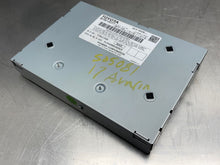 Load image into Gallery viewer, RADIO Avalon Camry Corolla Highlander Rav4 Sequoia Sienna Tacoma 14-21 - NW450721
