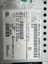 Load image into Gallery viewer, INFO-GPS SCREEN Mercedes-Benz GLK350 2010 10 2011 11 2012 12 - NW462923
