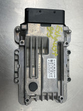 Load image into Gallery viewer, ECU ECM Computer  MERCEDES GLK-CLASS 2014 - NW452832
