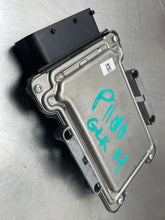 Load image into Gallery viewer, ECU ECM Computer  MERCEDES GLK-CLASS 2014 - NW452832
