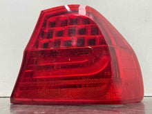 Load image into Gallery viewer, OUTER TAIL LIGHT LAMP BMW 323i 328i 335i M3 09 10 11 Right - NW455370
