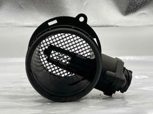 Load image into Gallery viewer, Mass Air Flow Sensor Meter Maf Mercedes-Benz SL500 1996 - NW456322
