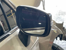 Load image into Gallery viewer, Side View Door Mirror Subaru Legacy 2018 - NW561460
