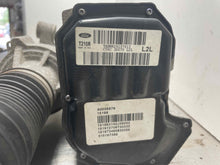 Load image into Gallery viewer, Steering Gear Rack Ford Escape 2016 - NW457987
