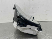 Load image into Gallery viewer, SPEEDOMETER CLUSTER Volvo S80 1999 99 2000 00 - NW562544

