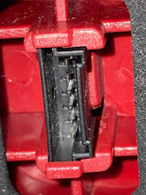 Load image into Gallery viewer, OUTER TAIL LIGHT LAMP 740i 740il 750 HYBRID 750i 750il 760li09-12 Right - NW458670
