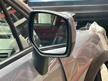 Load image into Gallery viewer, SIDE VIEW DOOR MIRROR Subaru Impreza XV Crosstek 12 13 14 Right - NW562064
