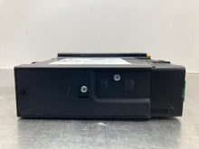 Load image into Gallery viewer, Radio Chevrolet Tahoe 2015 - NW459305
