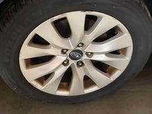 Load image into Gallery viewer, WHEEL RIM Legacy 15-17 17x7-1/2 ALLOY - NW562268
